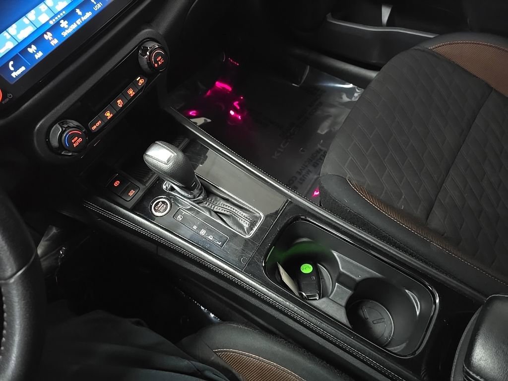 Used 2023 Nissan Kicks SR w/ Interior Electronics Package image 27