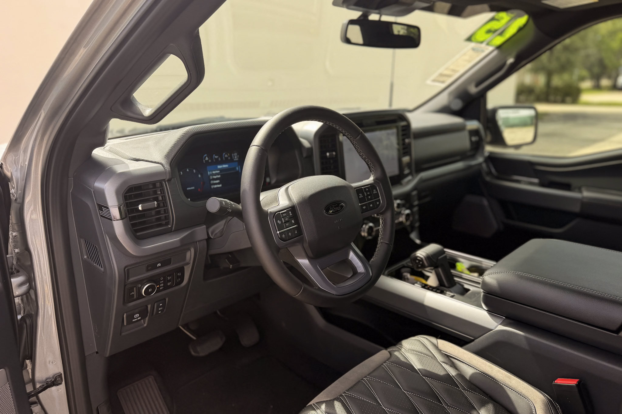 Used 2025 Ford F150 XLT w/ Equipment Group 303A High AWD/4WD image 7