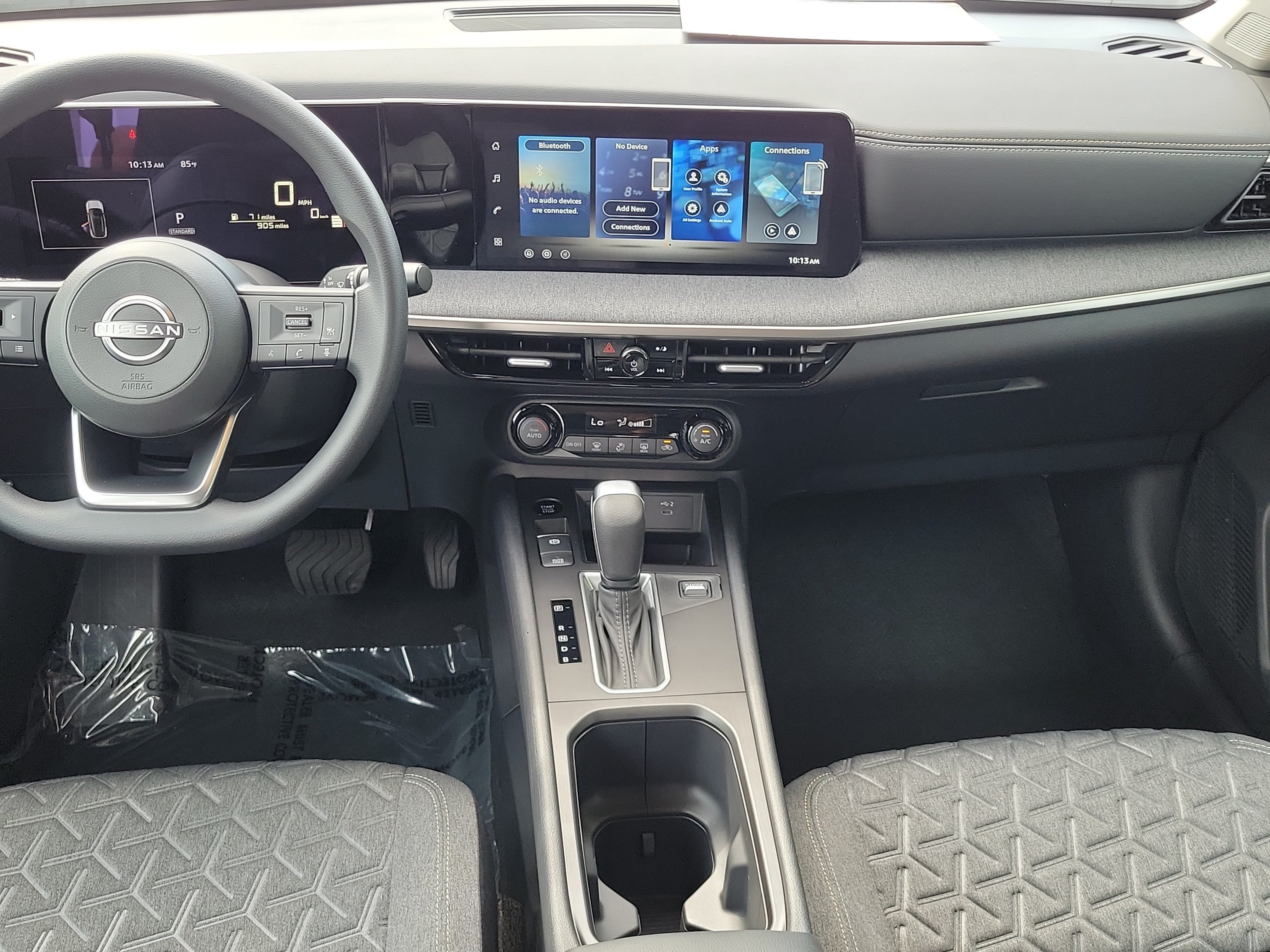 Certified 2026 Nissan Kicks SV FWD image 14