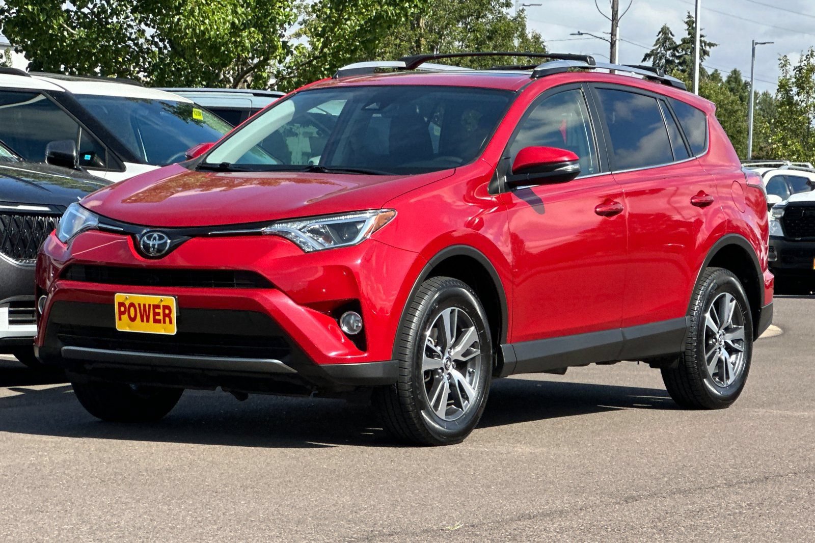Used 2017 Toyota RAV4 XLE w/ All Weather Liner Package AWD/4WD image 8