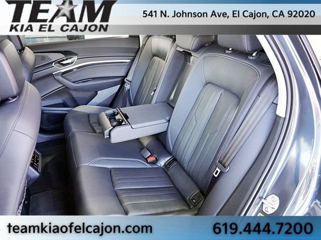 Used 2024 Audi Q8 e-tron Premium Plus AWD/4WD image 19