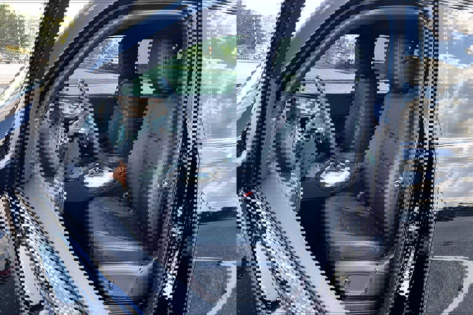 Used 2024 Mercedes-Benz GLE 350 4MATIC image 8