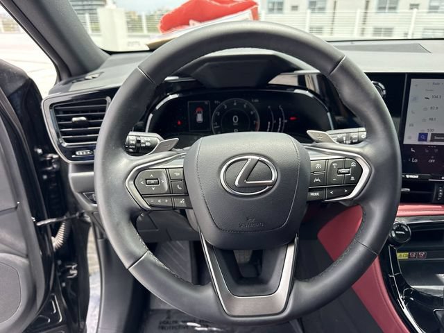 Used 2025 Lexus NX 250 FWD w/ Towing Package (2000 Lbs) image 14