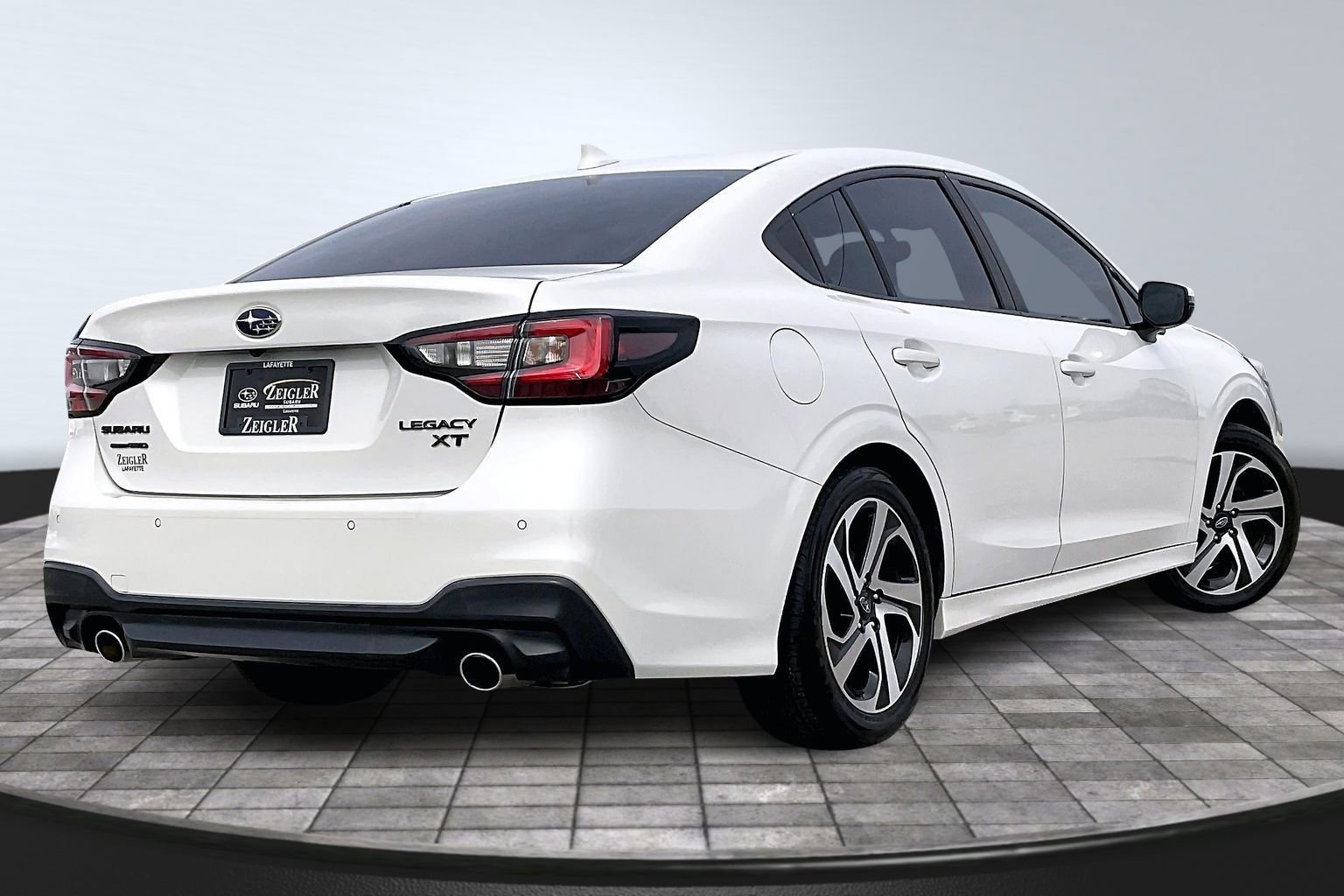 Used 2021 Subaru Legacy Limited XT AWD/4WD image 2