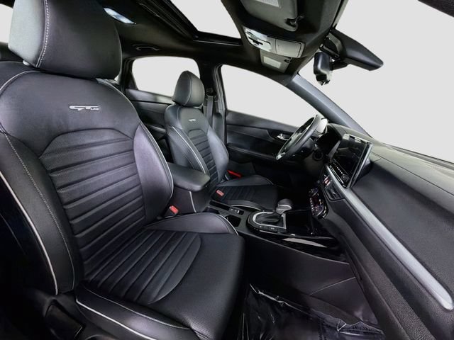 Used 2023 Kia Forte GT-Line w/ GT-Line Premium Package FWD image 31