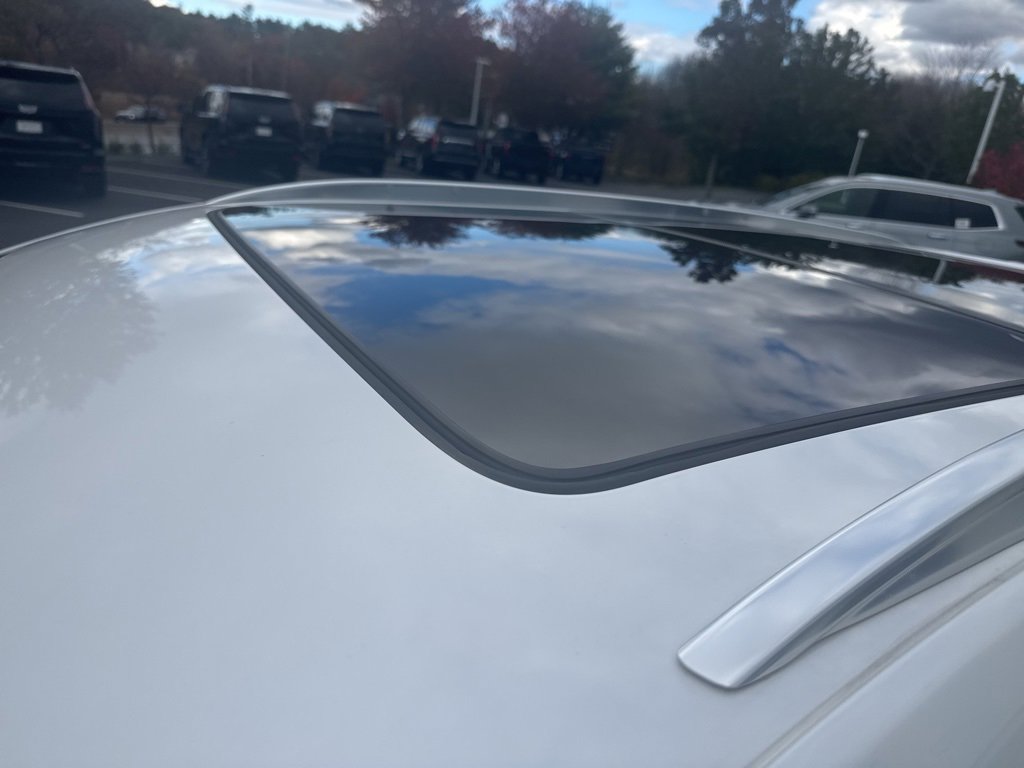 Used 2022 Cadillac XT5 Premium Luxury w/ Technology Package image 13