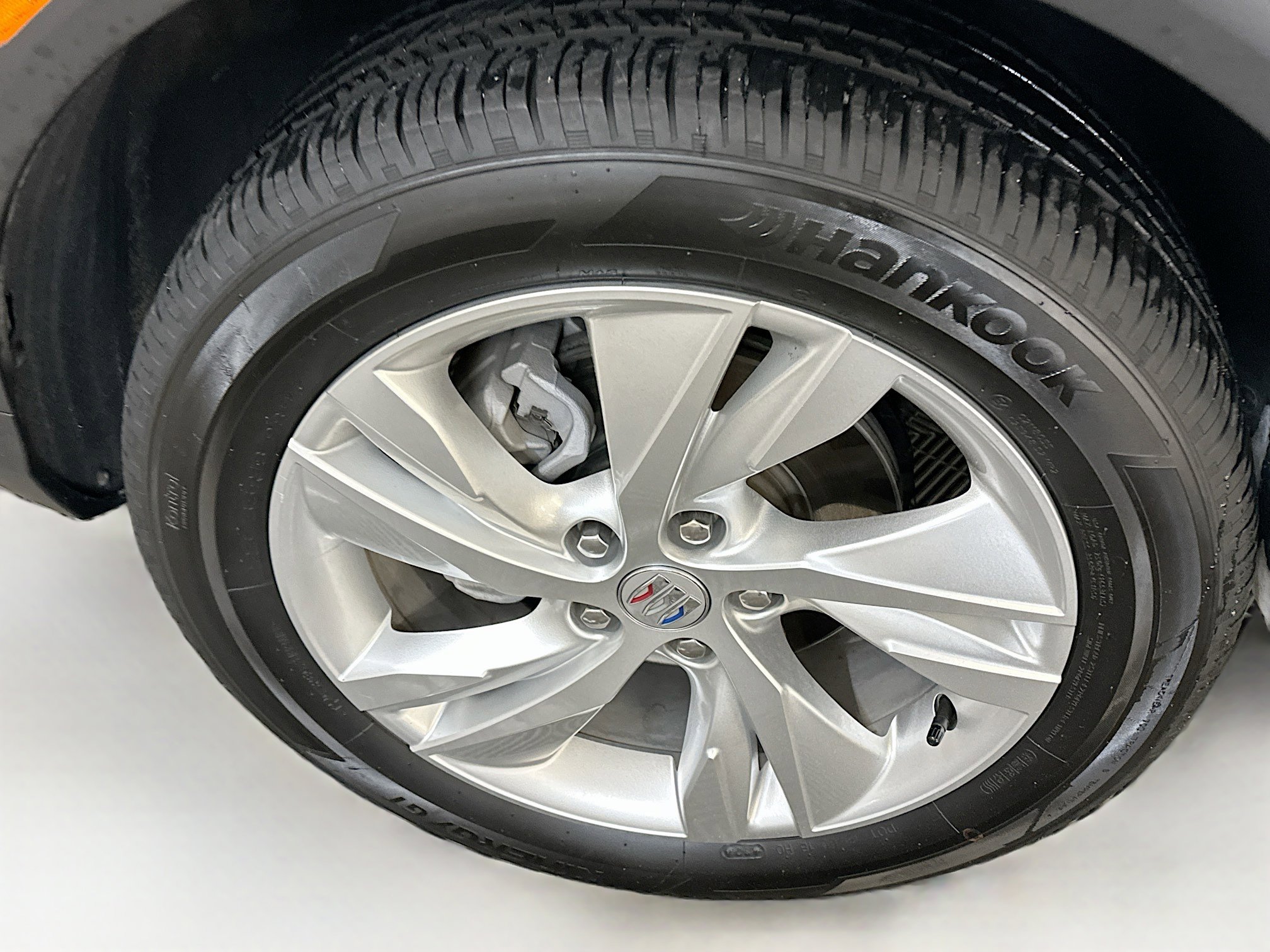 Used 2025 Buick Encore GX Preferred image 11