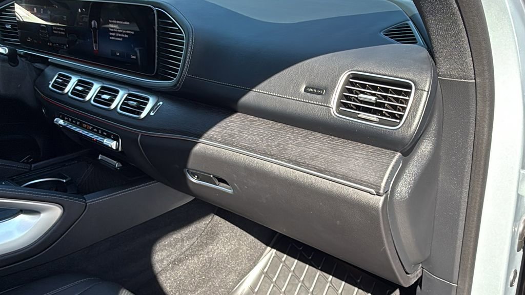 Certified 2025 Mercedes-Benz GLS 450 4MATIC image 11