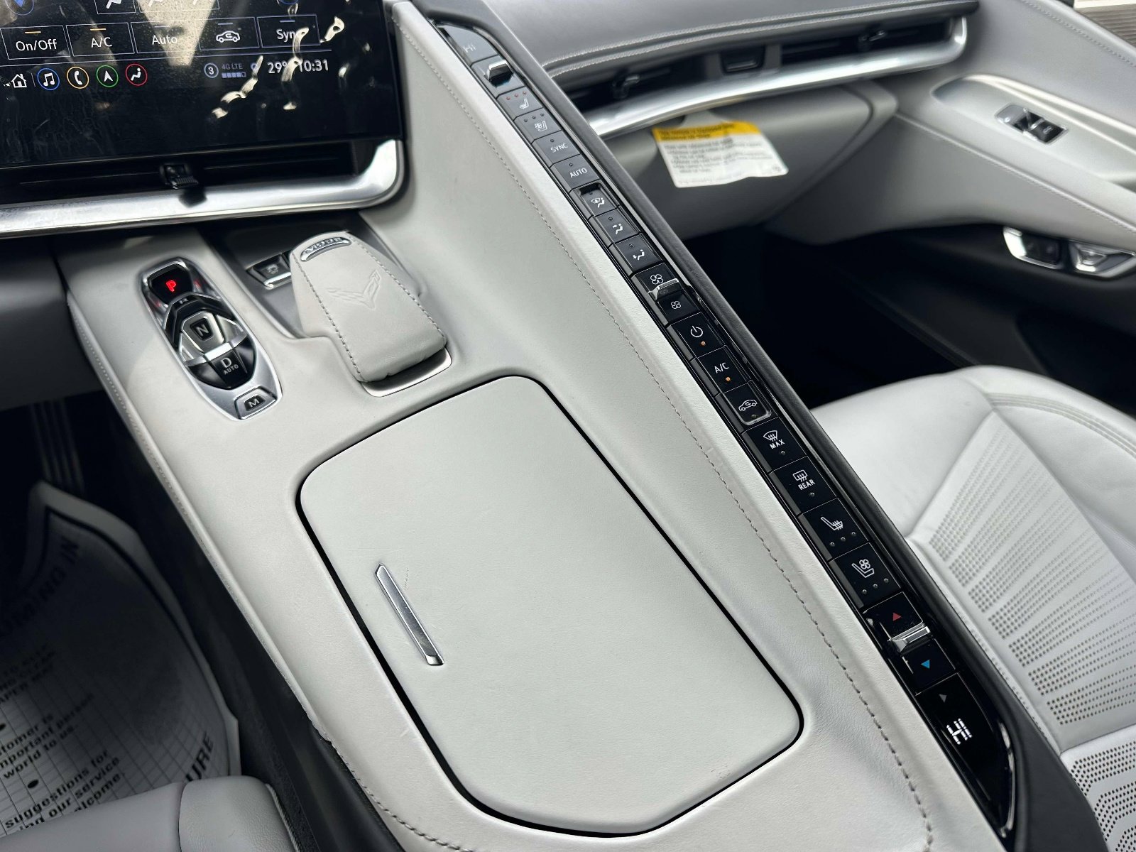 Certified 2023 Chevrolet Corvette Stingray Premium Cpe w/ Z51 Performance Package image 18