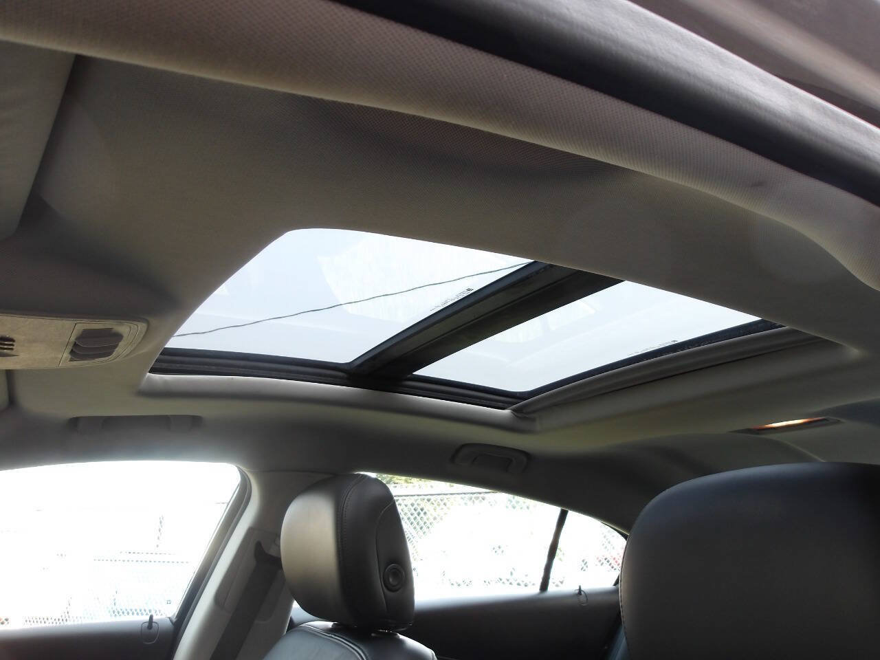 Used 2012 Buick LaCrosse Leather FWD image 13