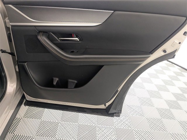 Used 2024 MAZDA CX-90 3.3 Turbo w/ Preferred Plus image 31