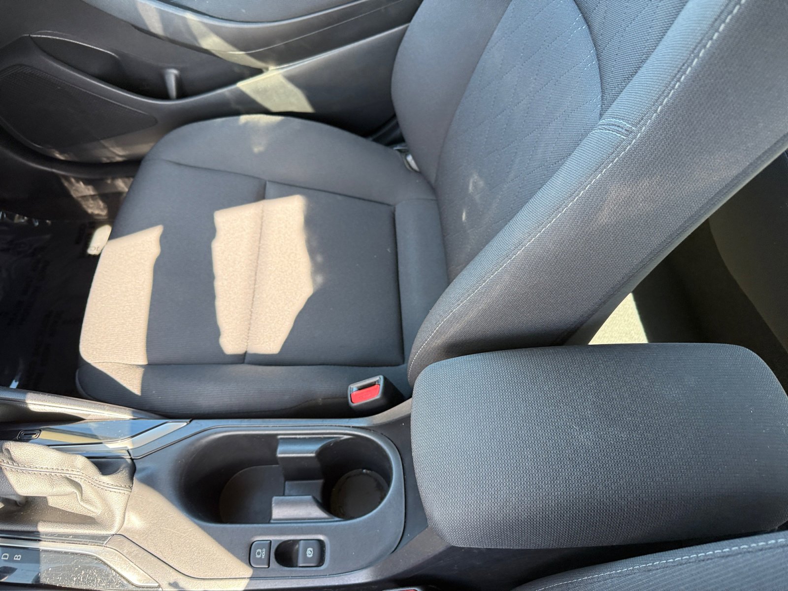 Used 2024 Toyota Corolla LE FWD image 14