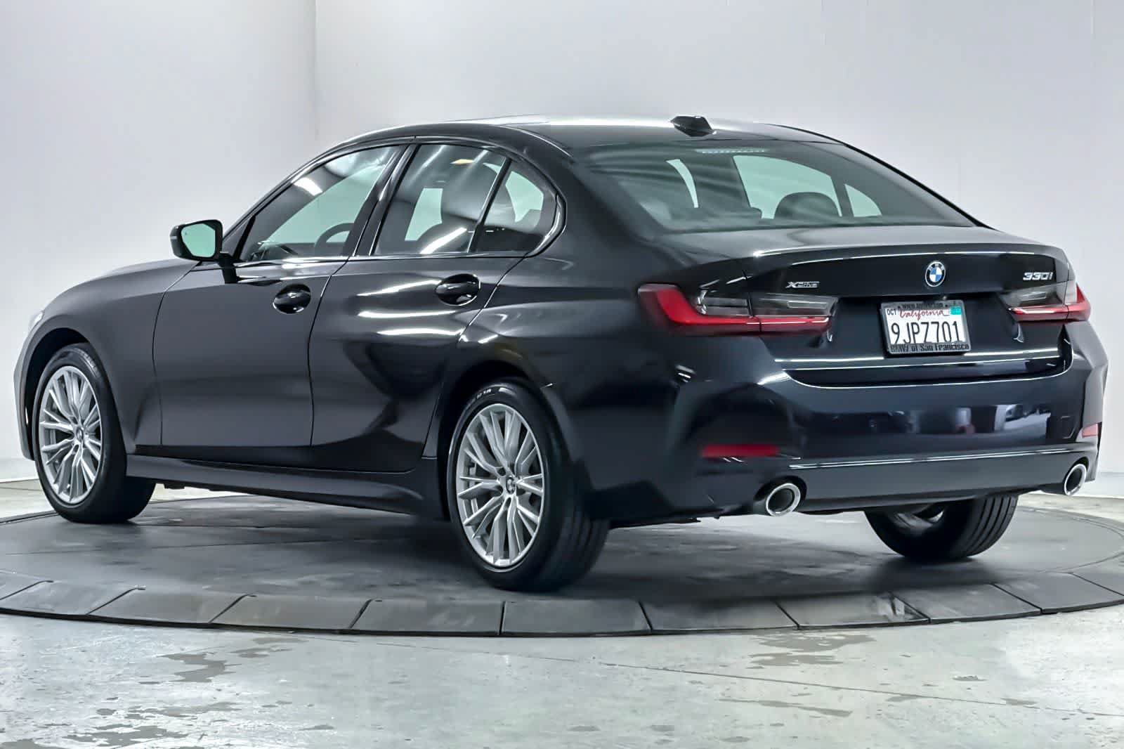 Used 2023 BMW 330i xDrive Sedan w/ Driving Assistance Package AWD/4WD image 6