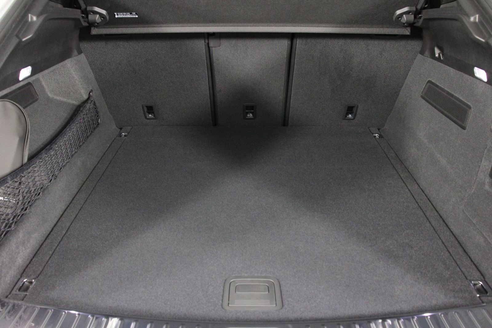 New 2026 Porsche Cayenne Coupe image 19