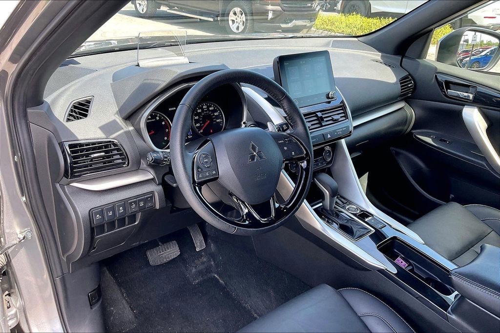 Used 2023 Mitsubishi Eclipse Cross SEL image 13