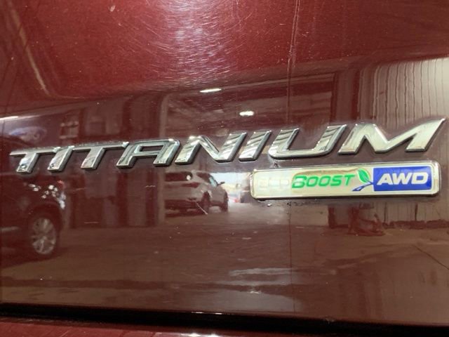 Used 2020 Ford Edge Titanium w/ Equipment Group 301A AWD/4WD image 30