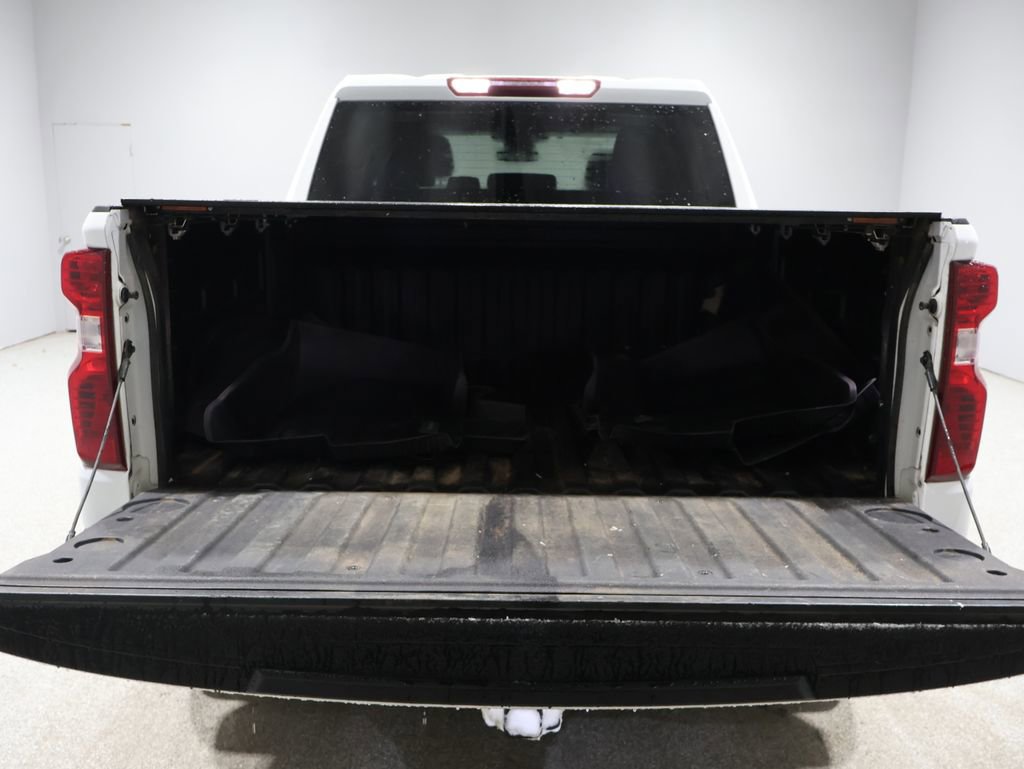 Used 2023 Chevrolet Silverado 1500 Custom image 4