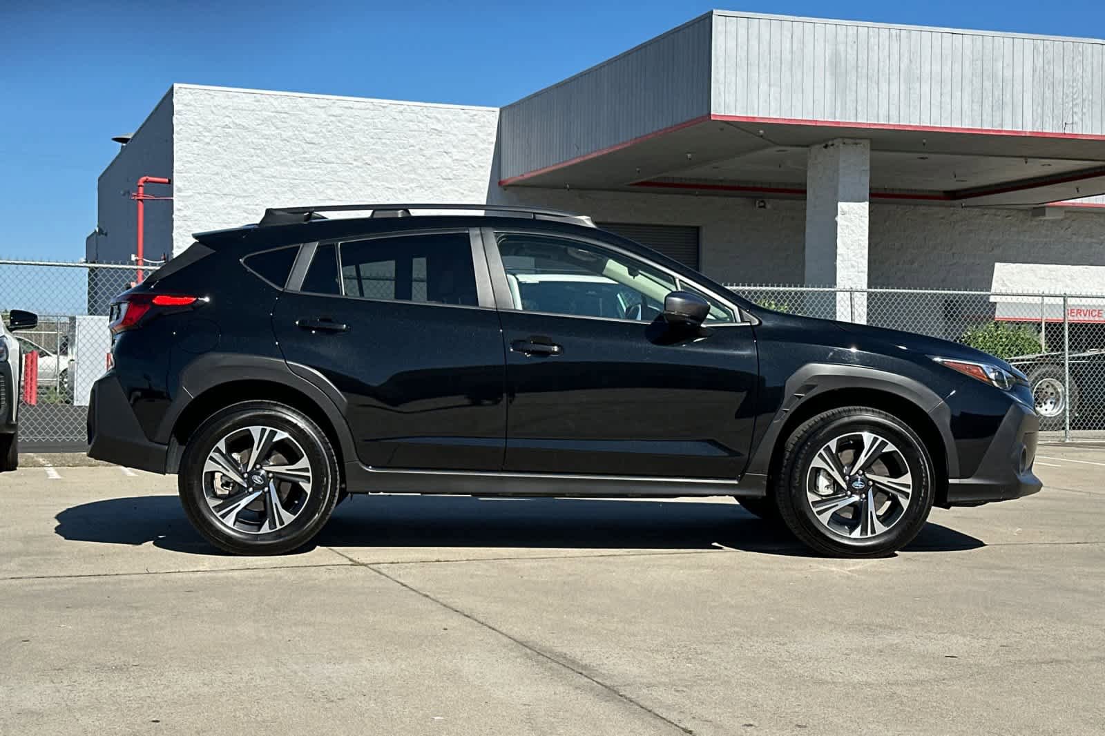 Certified 2024 Subaru Crosstrek 2.0i Premium AWD/4WD image 2