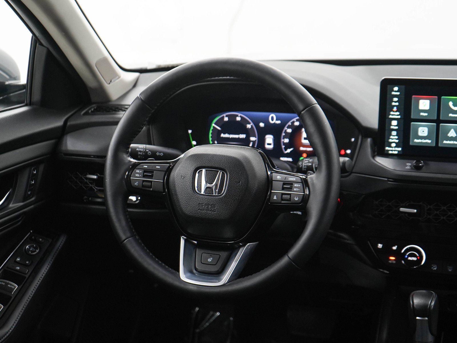 Used 2025 Honda Accord Touring image 14