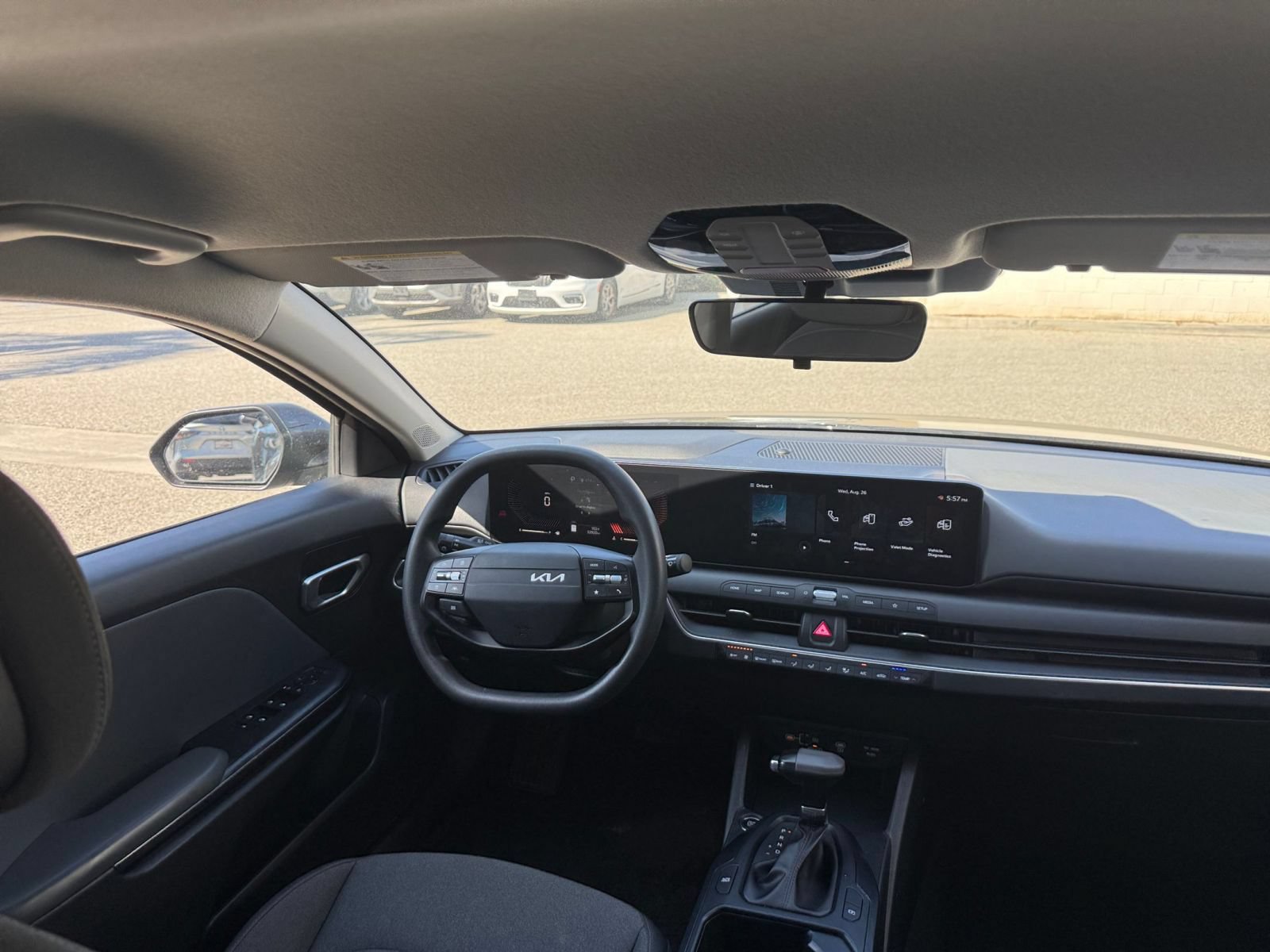Used 2025 Kia K4 FWD image 33