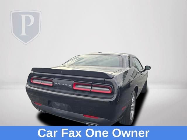 Used 2023 Dodge Challenger SXT RWD image 5