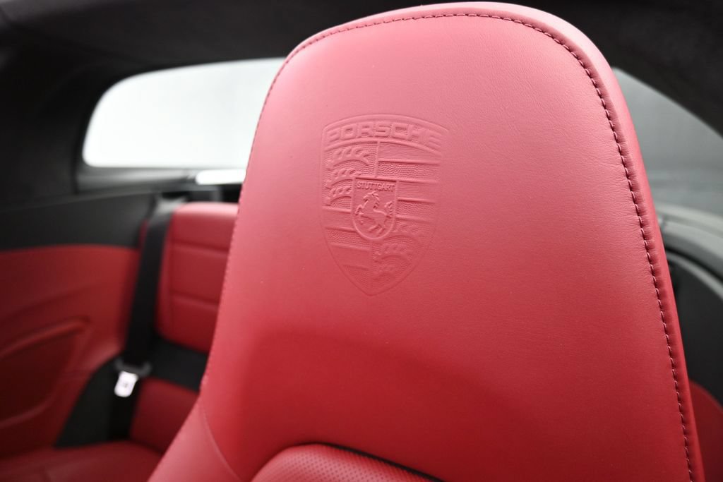 Certified 2019 Porsche 911 Targa 4 AWD/4WD image 9