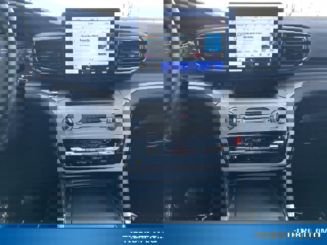 Certified 2023 Ford Explorer XLT w/ Equipment Group 202A image 32