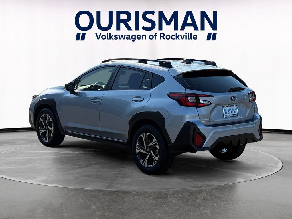 Used 2024 Subaru Crosstrek 2.0i Premium AWD/4WD image 4