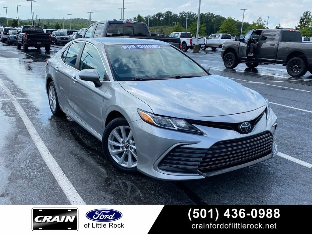 Used 2023 Toyota Camry LE FWD image 1