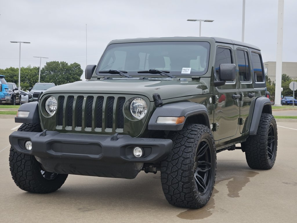 Used 2021 Jeep Wrangler Unlimited Sport AWD/4WD image 3