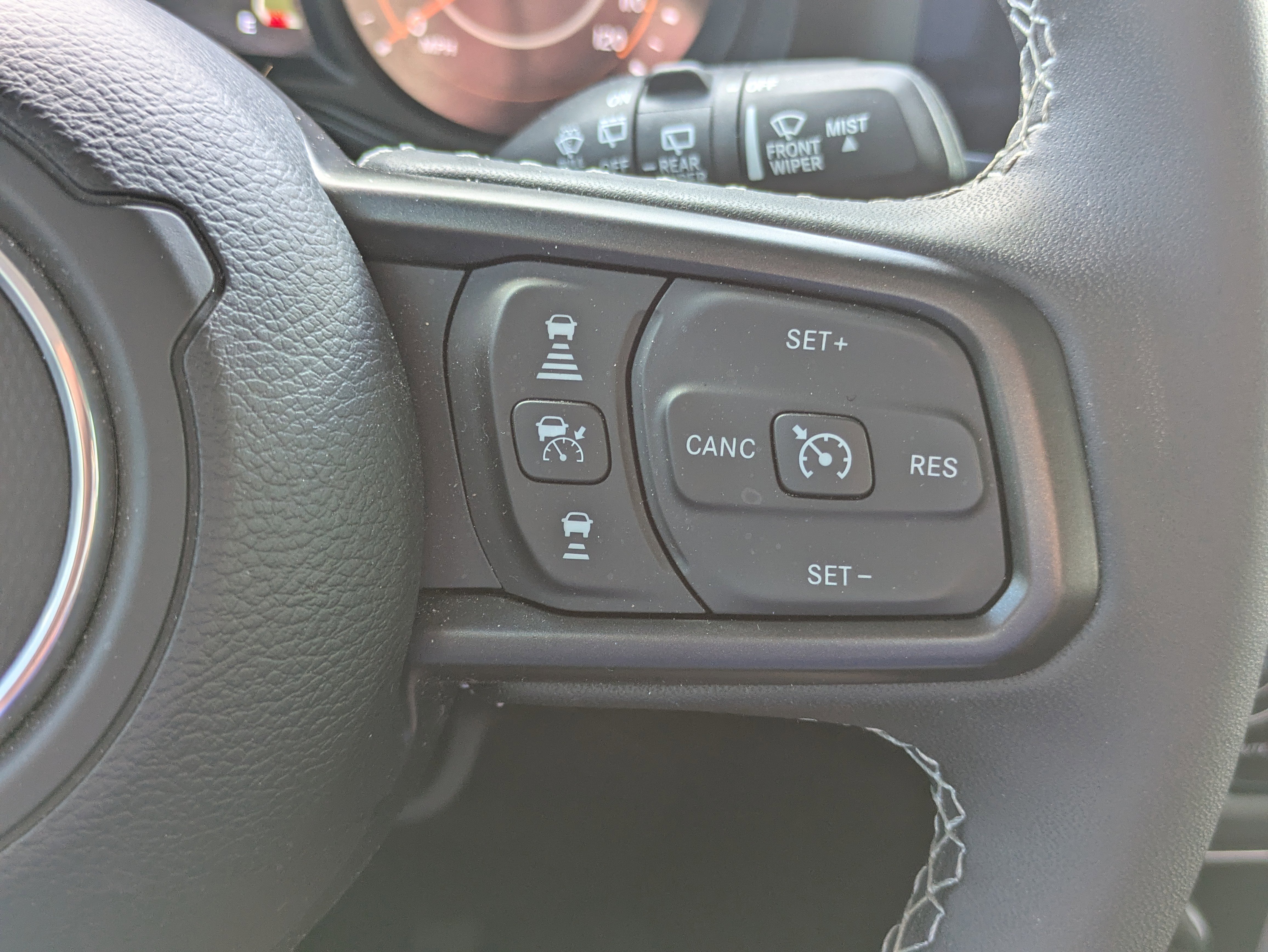 Used 2025 Jeep Wrangler Unlimited Rubicon image 19