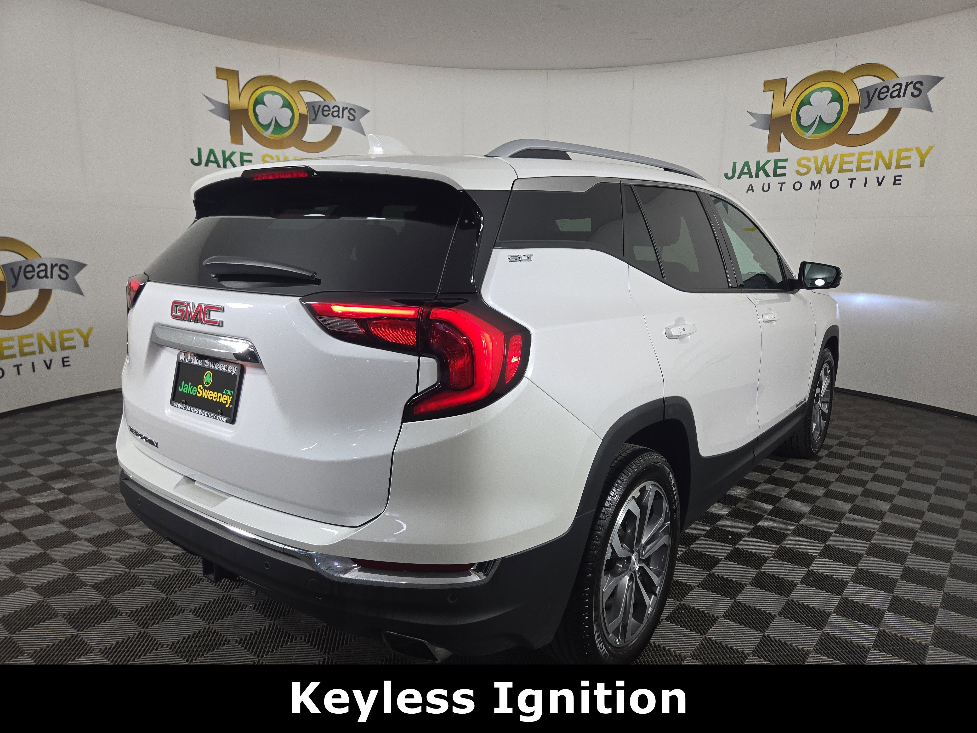 Certified 2020 GMC Terrain SLT w/ Preferred Package image 9