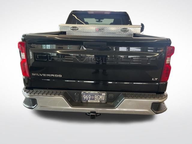 Used 2020 Chevrolet Silverado 1500 LT AWD/4WD image 7