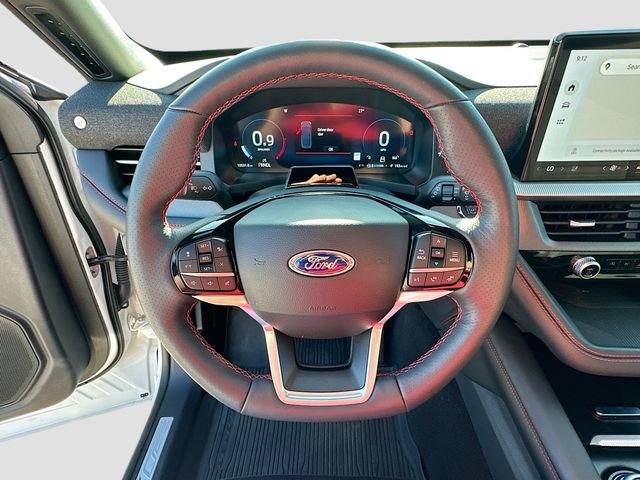 Used 2025 Ford Explorer ST-Line RWD image 11