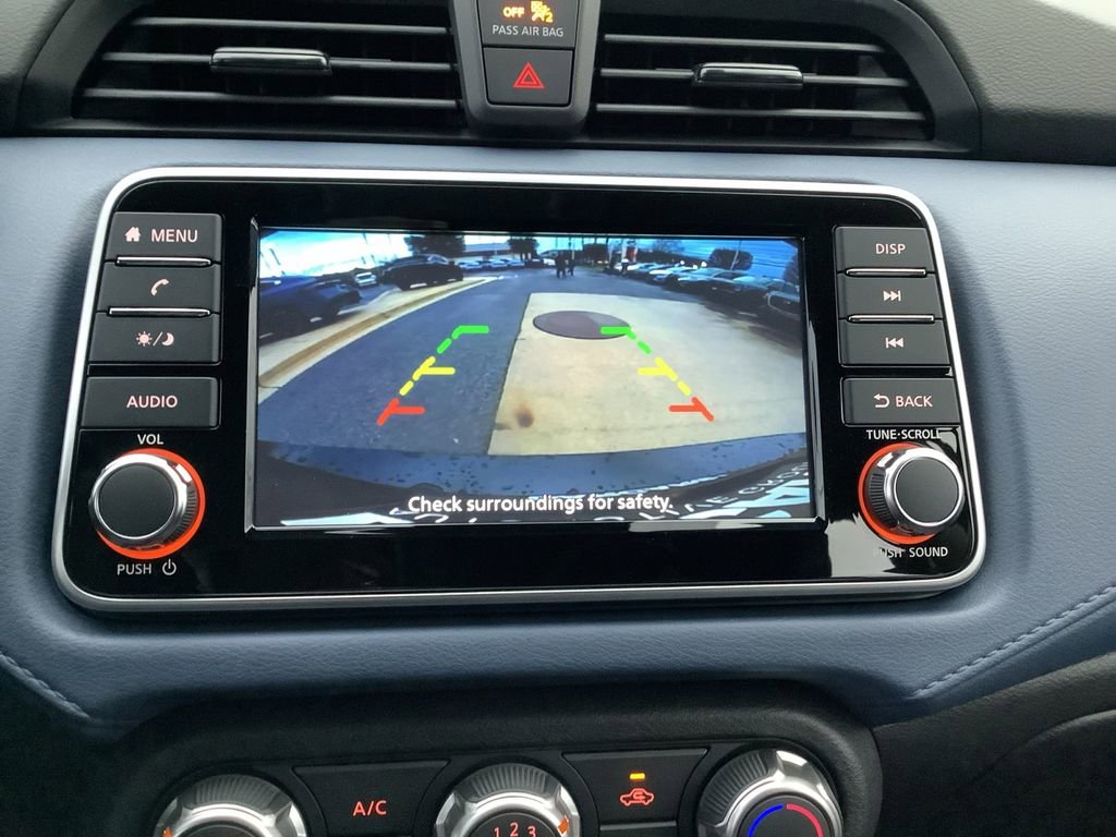 Used 2025 Nissan Versa SV w/ Trunk Package image 26