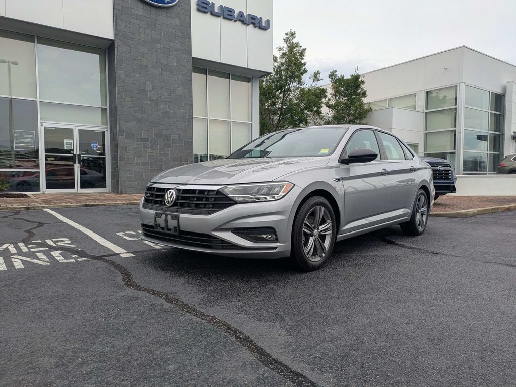 Used 2020 Volkswagen Jetta R-Line FWD image 9