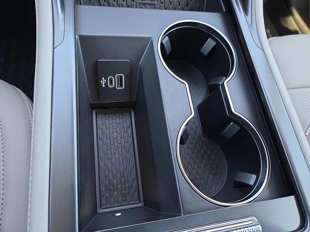 New 2026 Lincoln Nautilus Premier AWD/4WD image 20