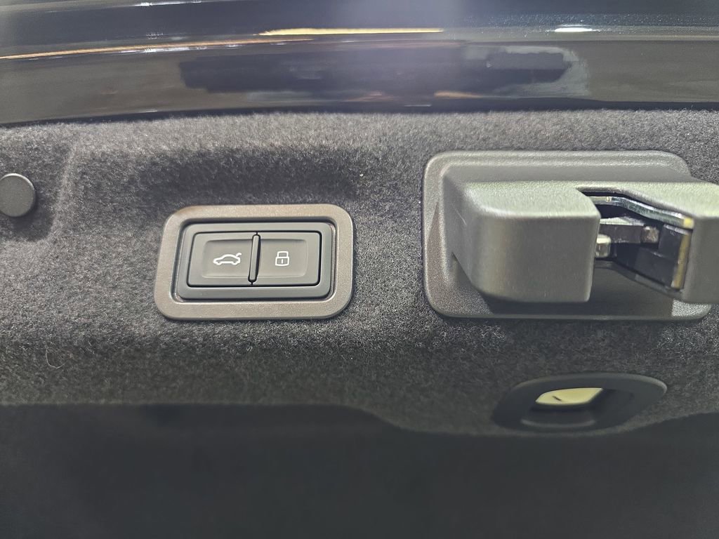 New 2026 Audi A6 3.0 image 12