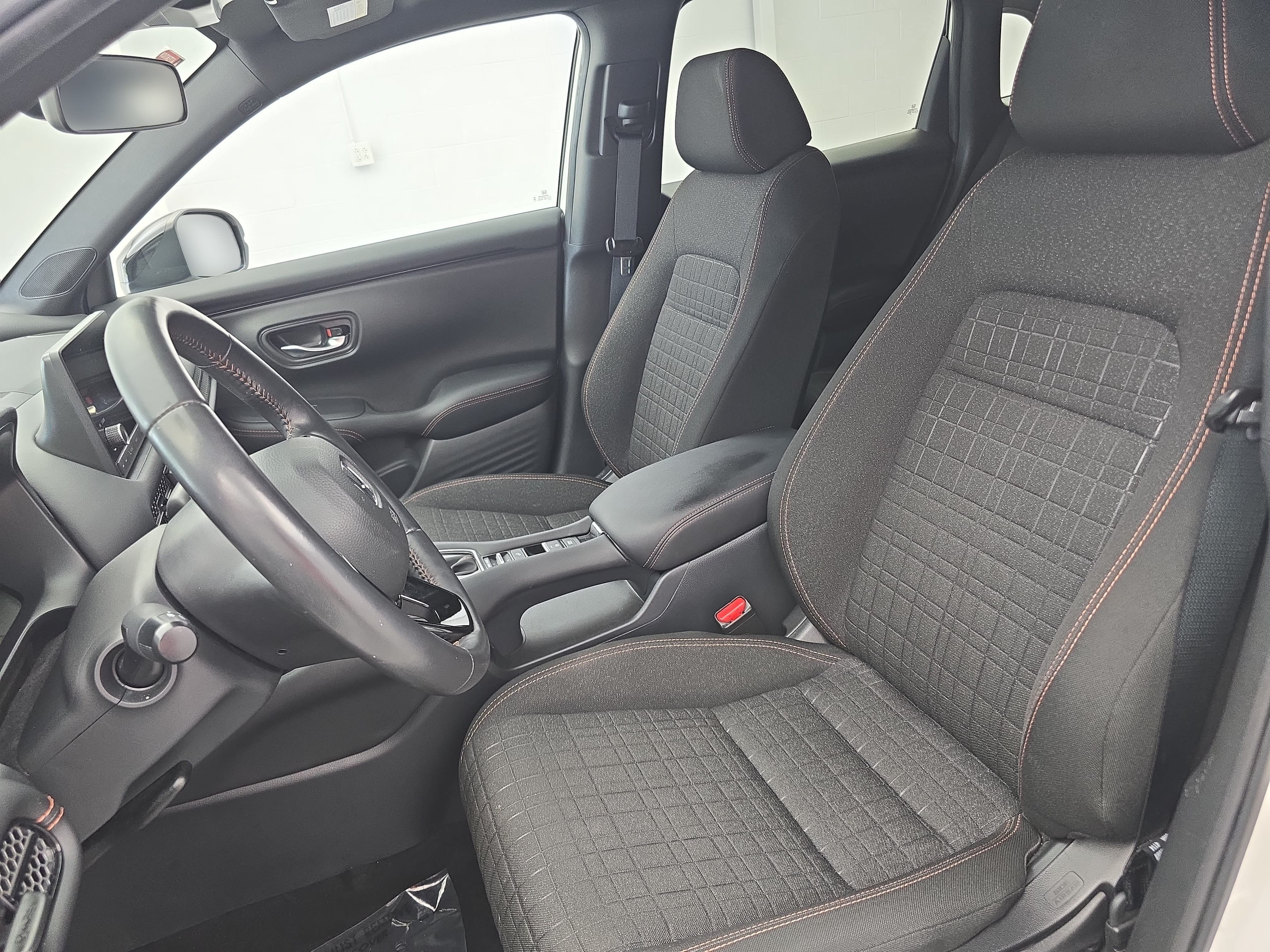 Used 2025 Honda HR-V Sport image 14