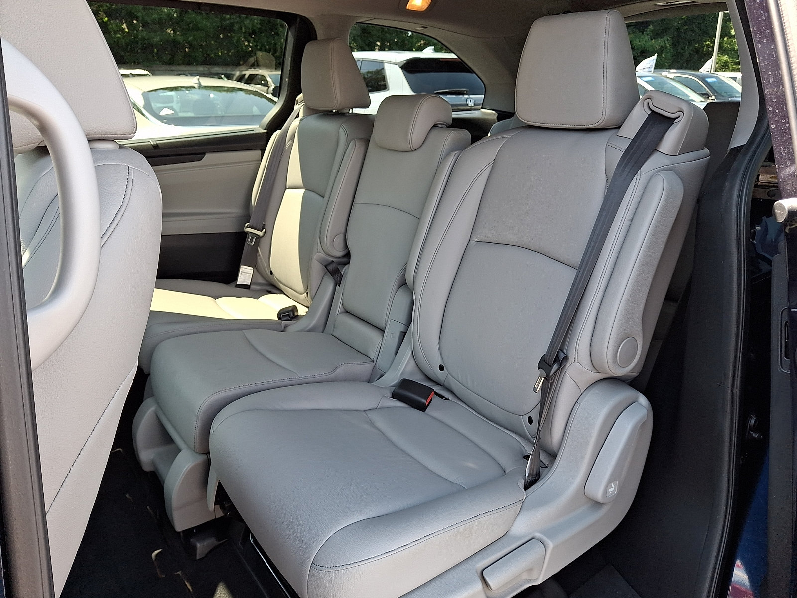 Certified 2024 Honda Odyssey EX-L image 9