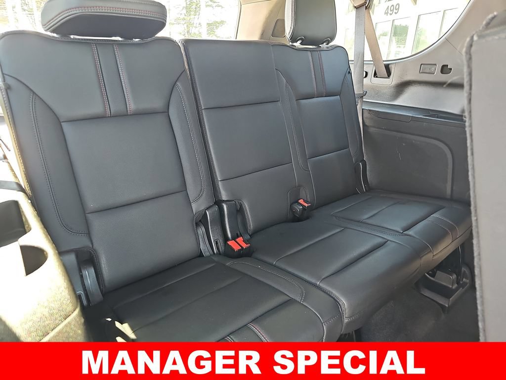 Used 2021 Chevrolet Suburban RST AWD/4WD image 12