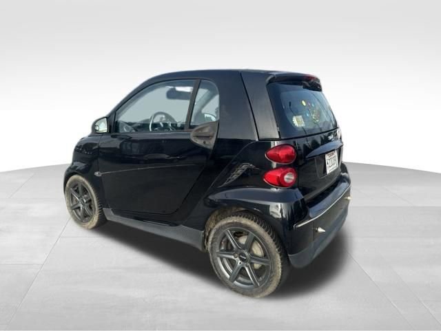 Used 2013 smart fortwo Coupe RWD image 3