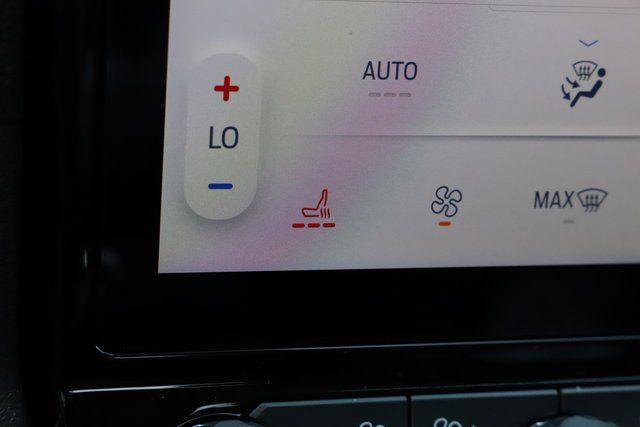 New 2025 Ford Ranger XLT w/ Equipment Group 301A High image 38