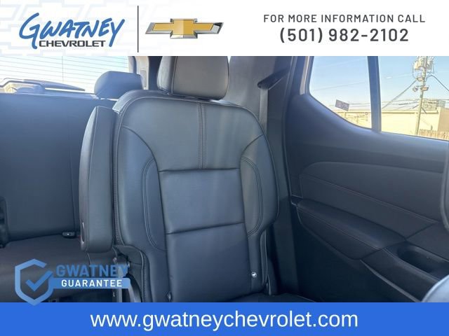 Used 2023 Chevrolet Traverse RS w/ LPO, Floor Liner Package FWD image 25