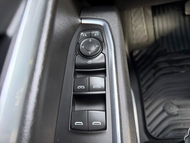 Used 2025 Chevrolet Silverado 1500 LT image 17