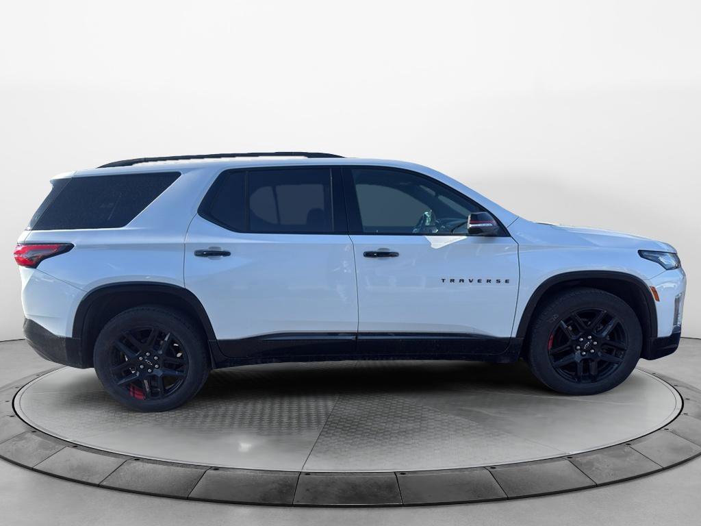 Used 2024 Chevrolet Traverse Premier w/ Redline Edition AWD/4WD image 5
