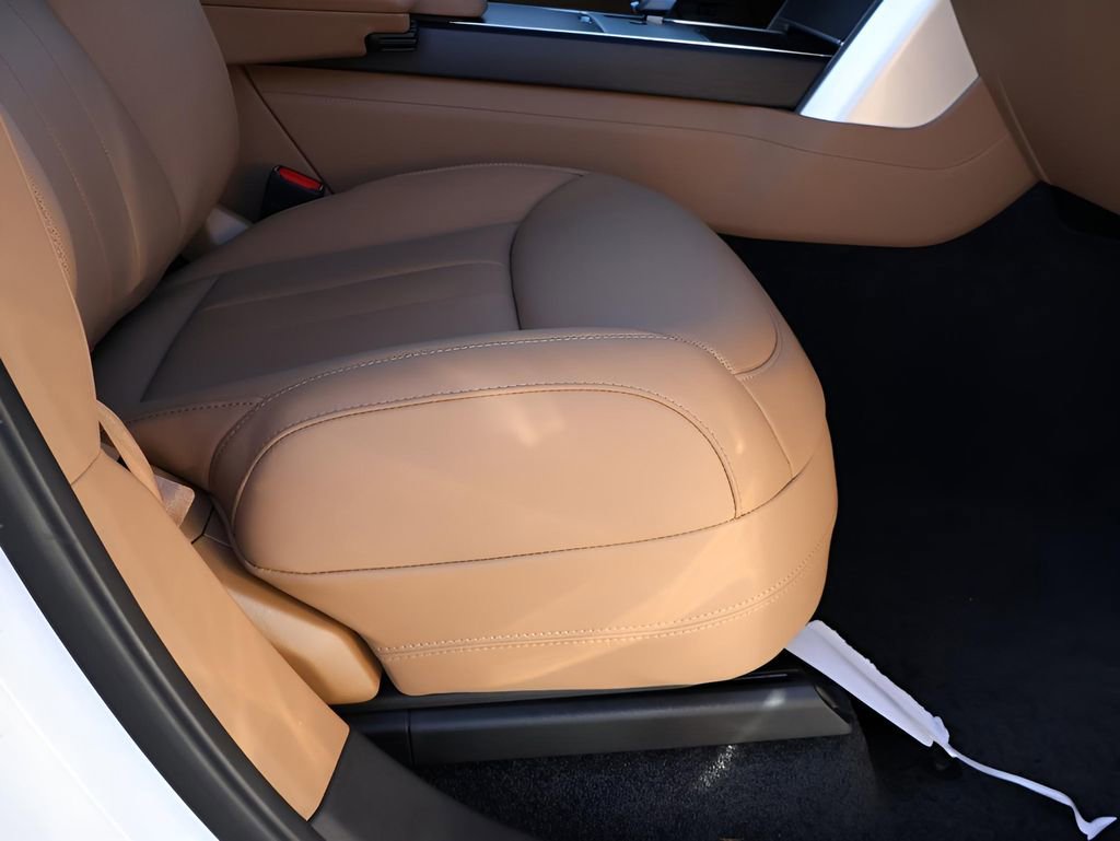 New 2026 Land Rover Range Rover SE AWD/4WD image 10