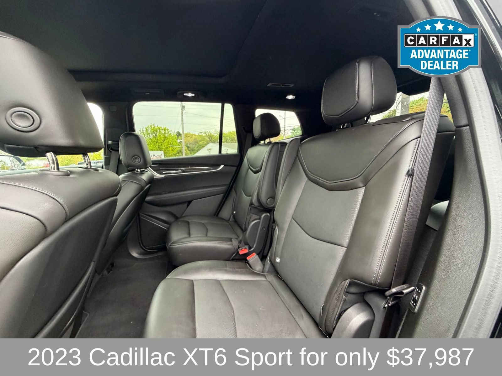Used 2023 Cadillac XT6 Sport w/ Technology Package AWD/4WD image 9
