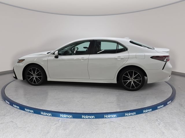 Certified 2024 Toyota Camry SE FWD image 8