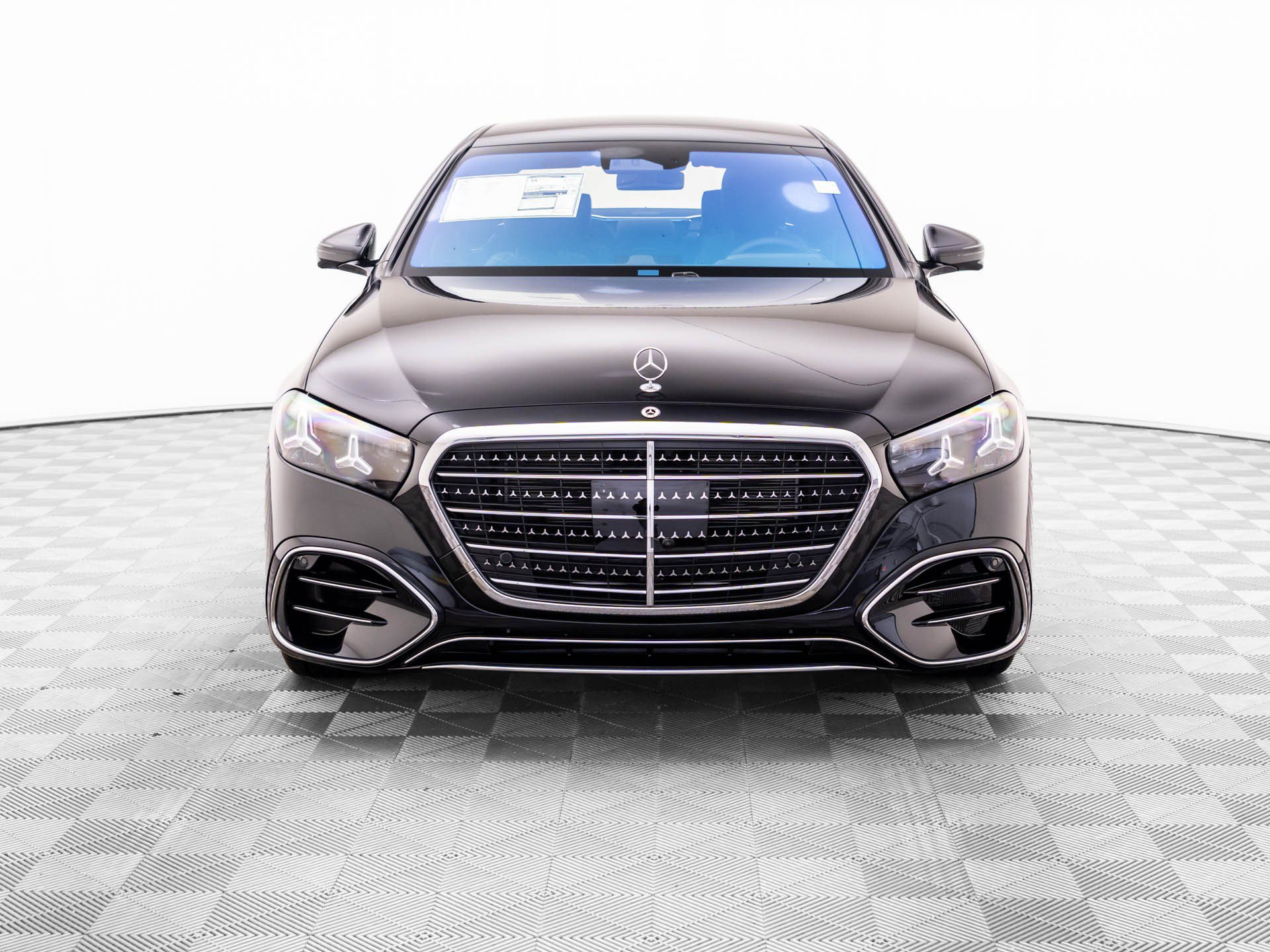 New 2027 Mercedes-Benz S 580 4MATIC Sedan image 9